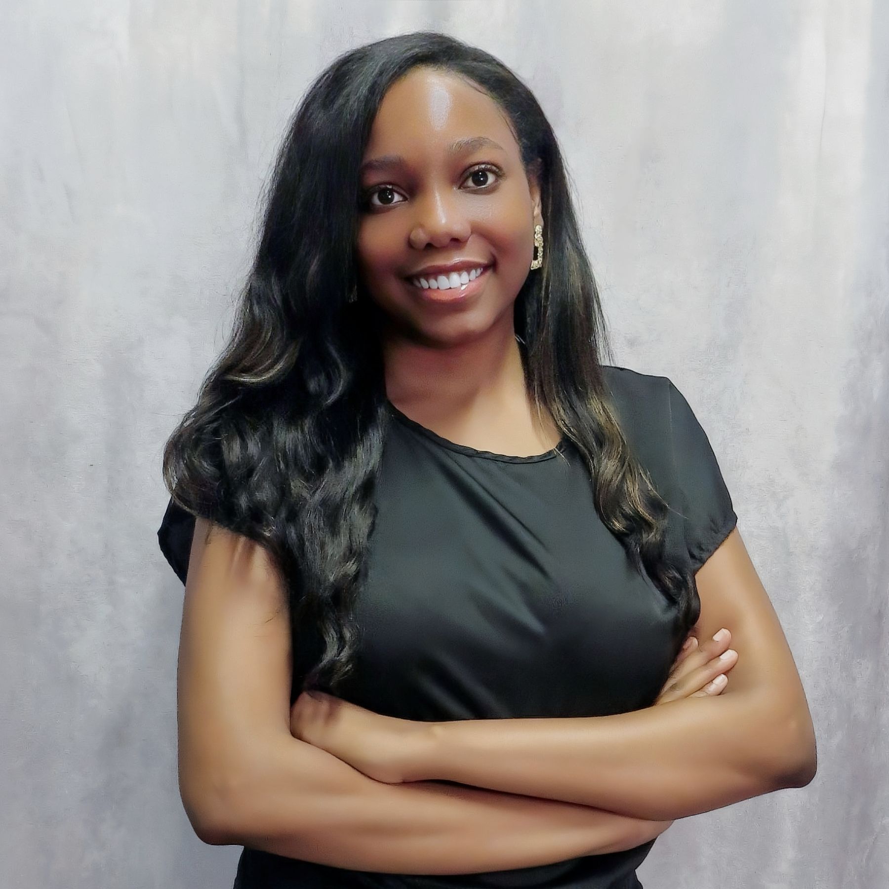 Alexis Jones headshot